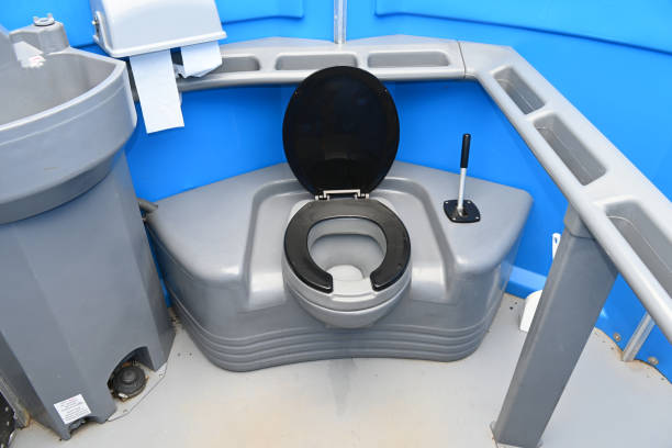 Best Porta potty rental near me  in Brooksville, FL
